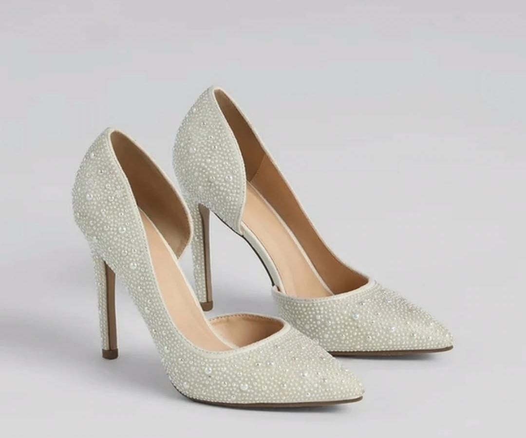 Female shoes High heel